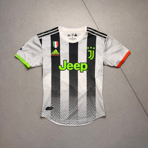Image - S