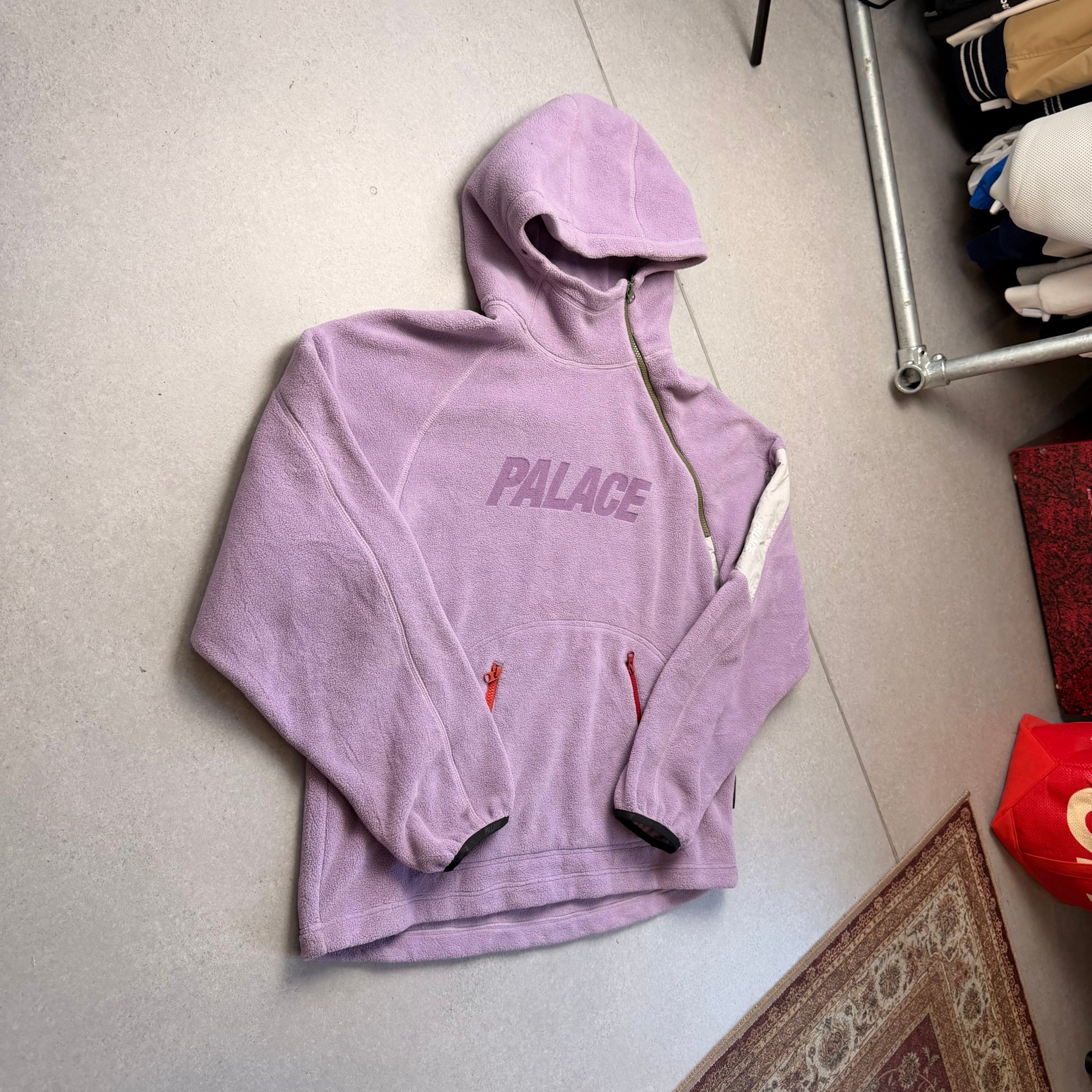 Image - L