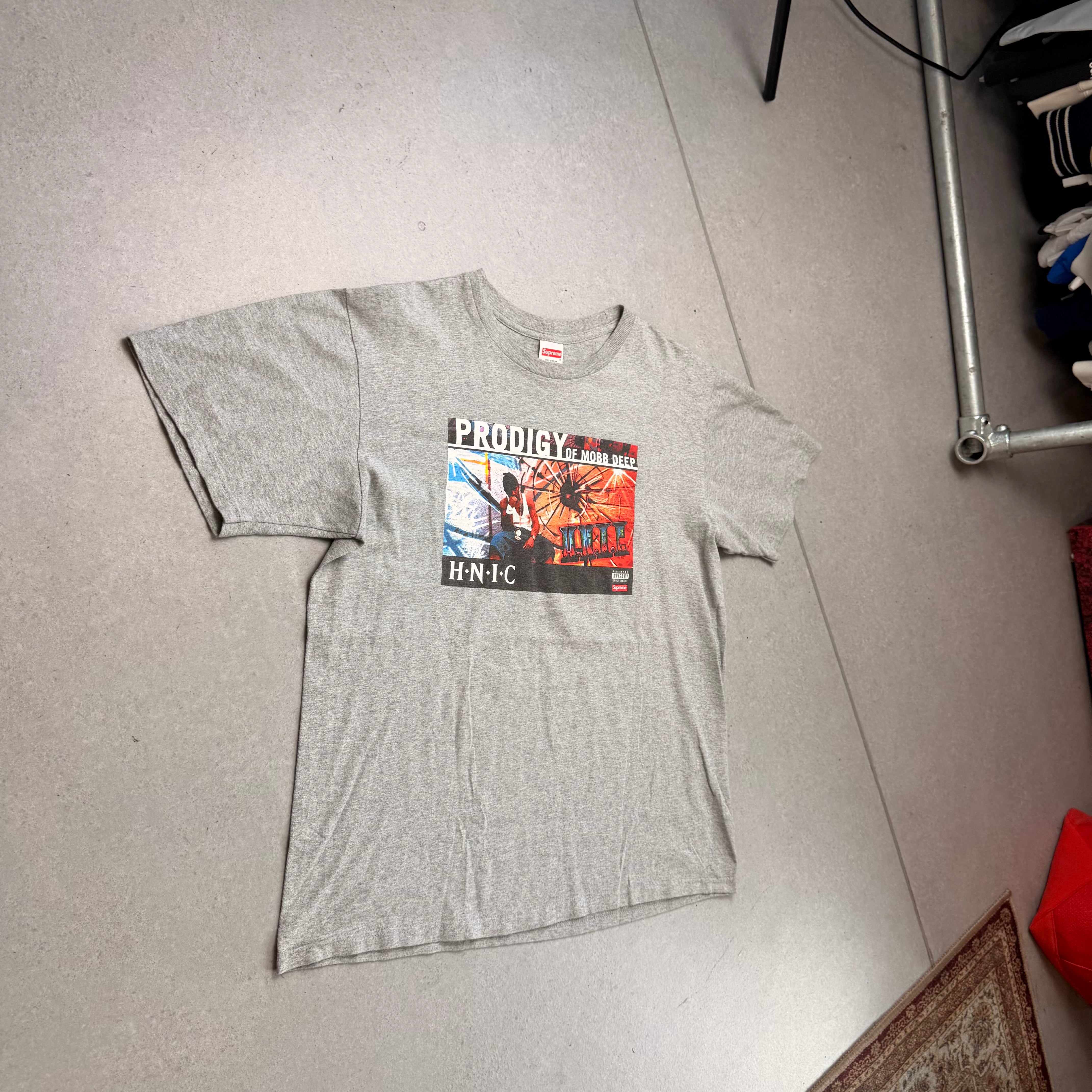 Supreme T-Shirt - Grey - M