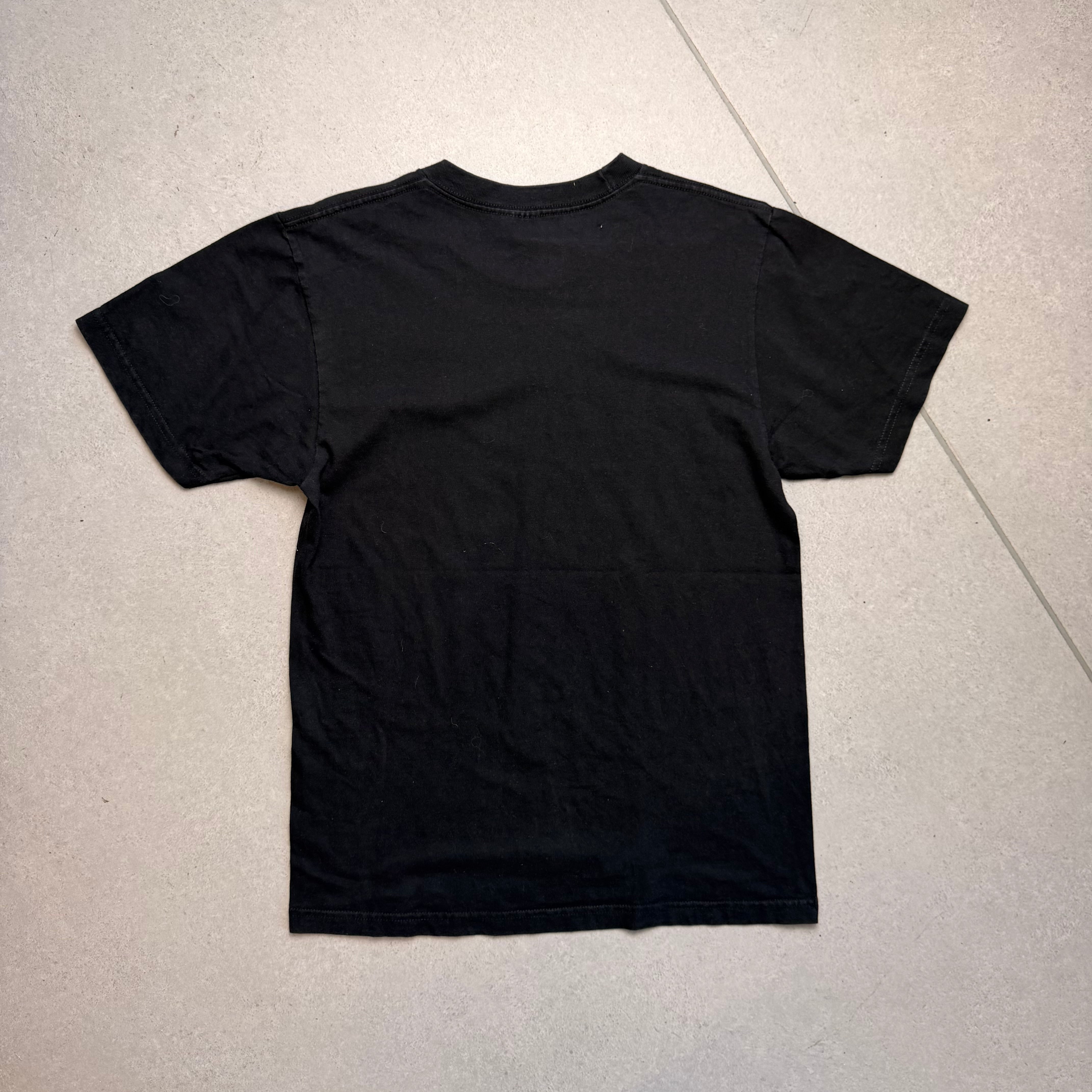 Image - M