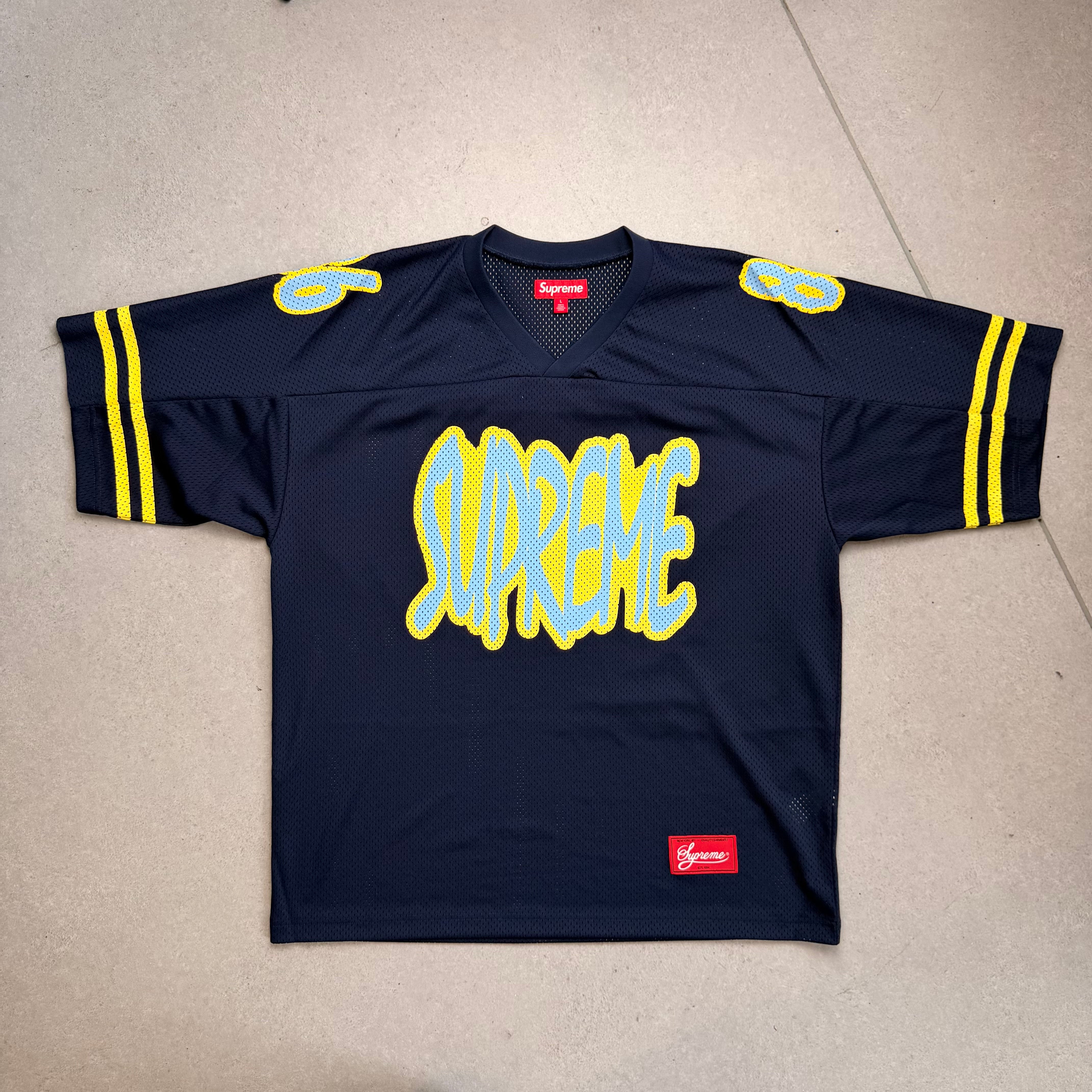 Image - L