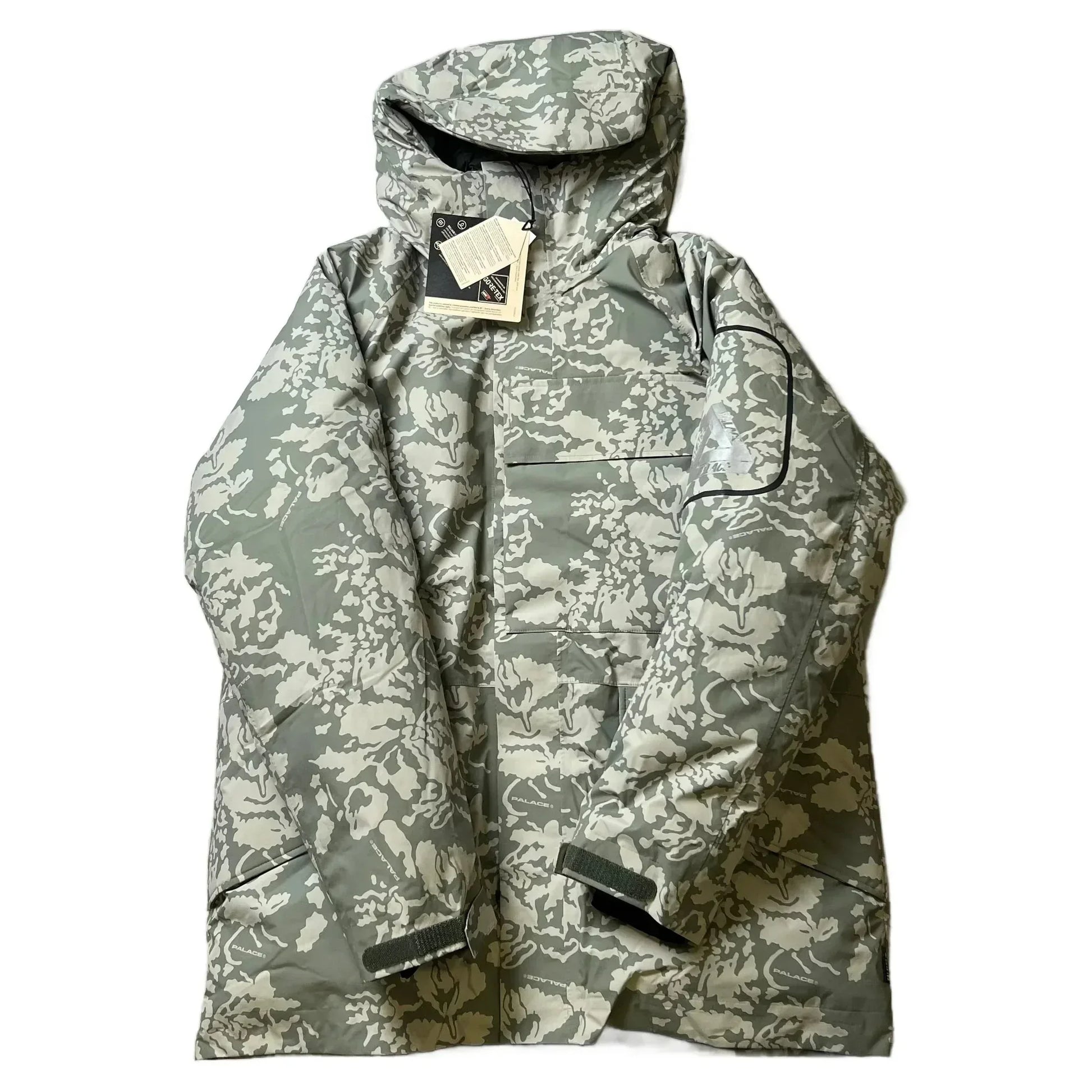 BNWT Palace Puffer Coat - M | The Streetwear Studio