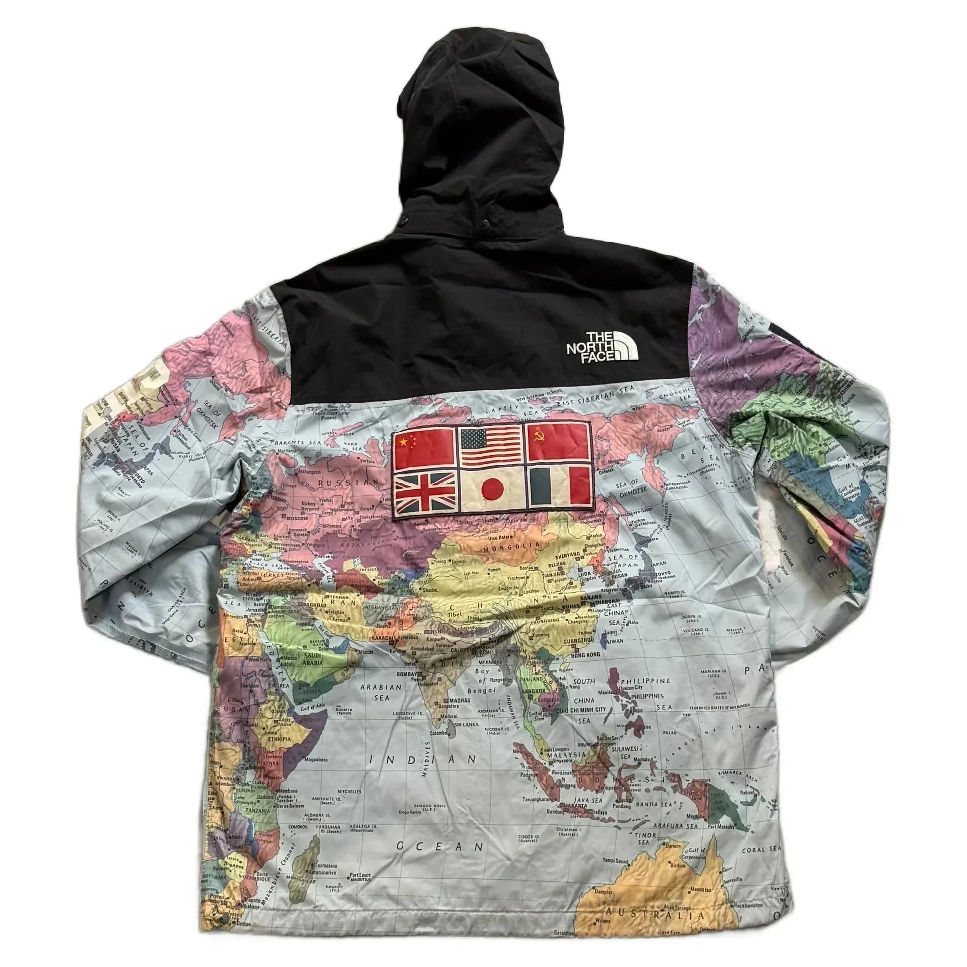 BNWT Supreme x The North Face FW14 Atlas Jacket - L | The Streetwear Studio
