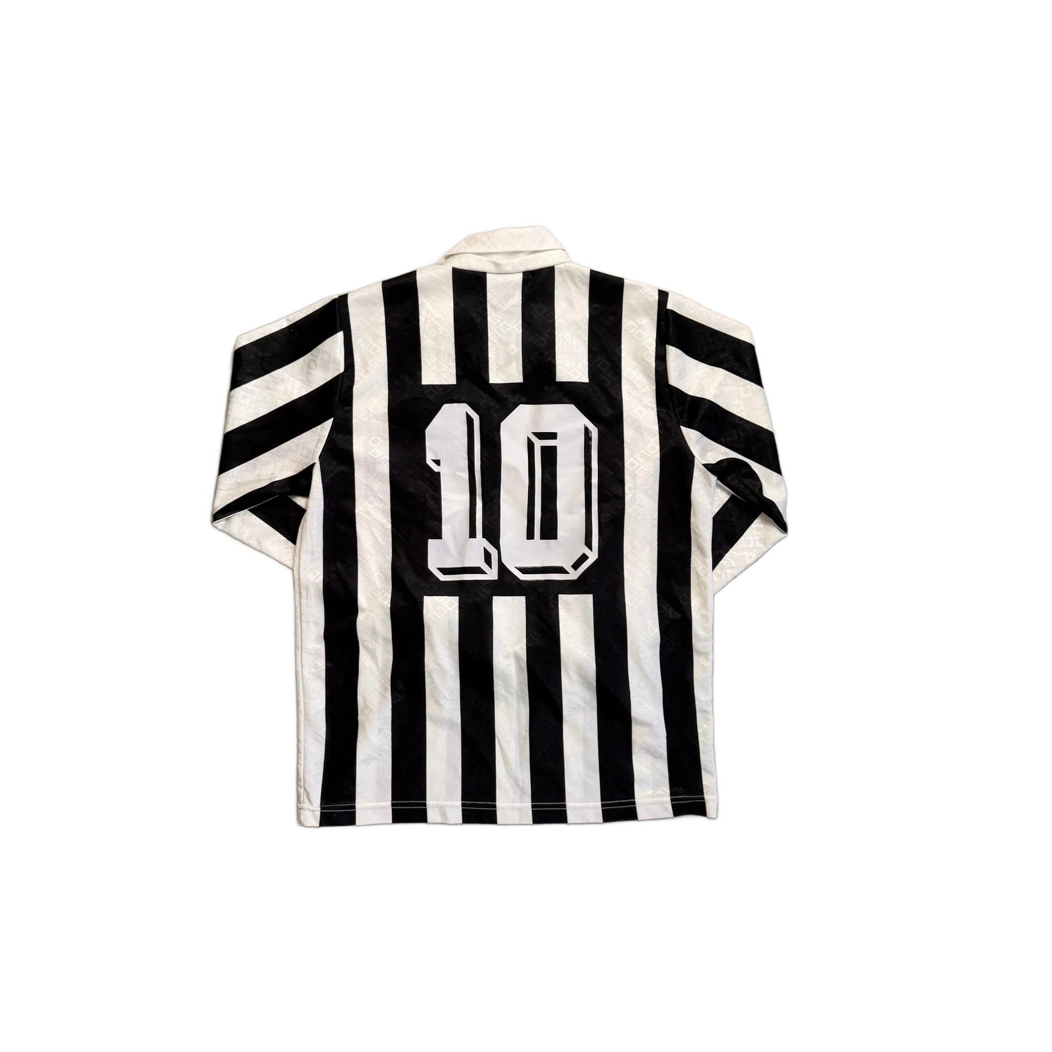 1994-95 Juventus Home Shirt - M