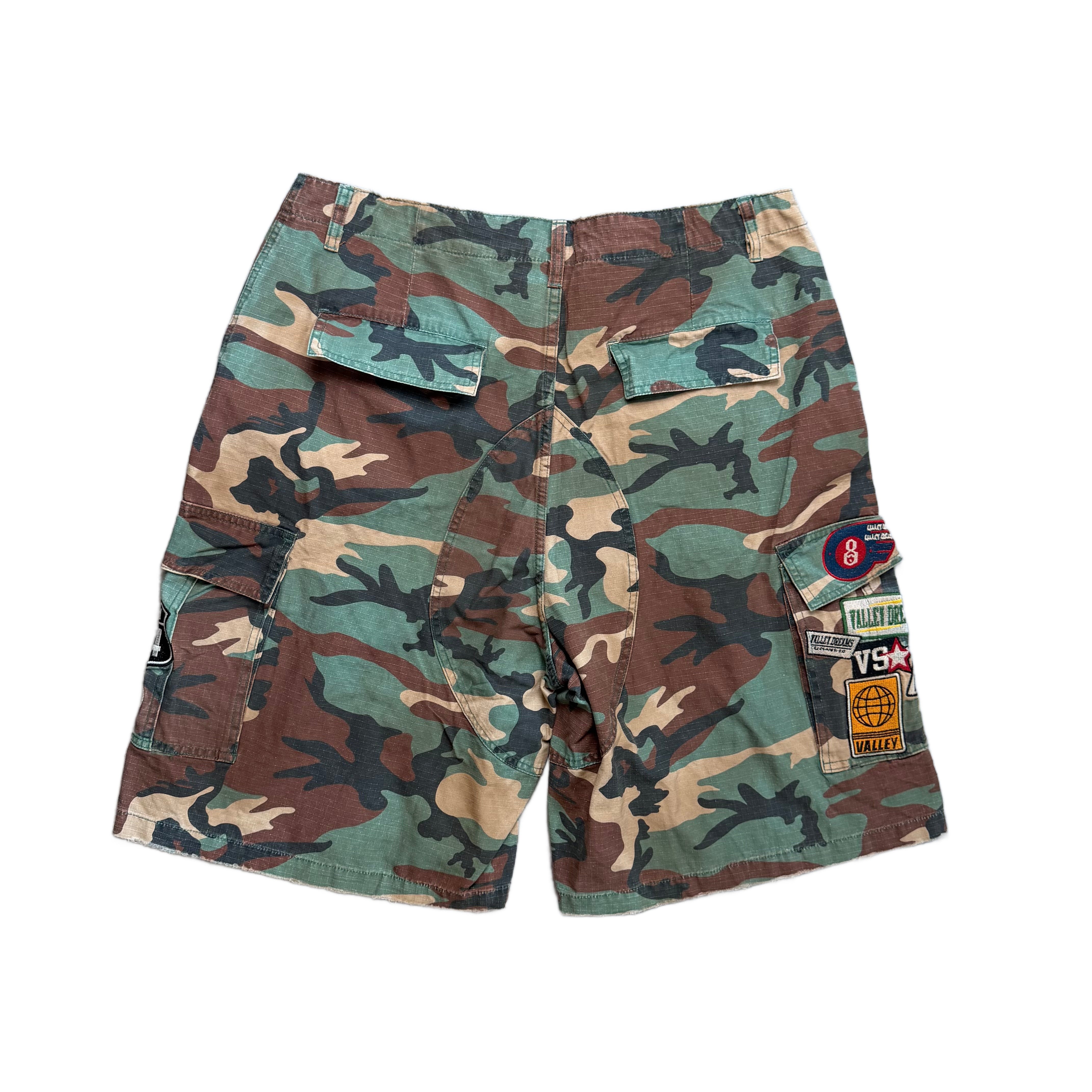 Valley Dreams Shorts - Camo - 34