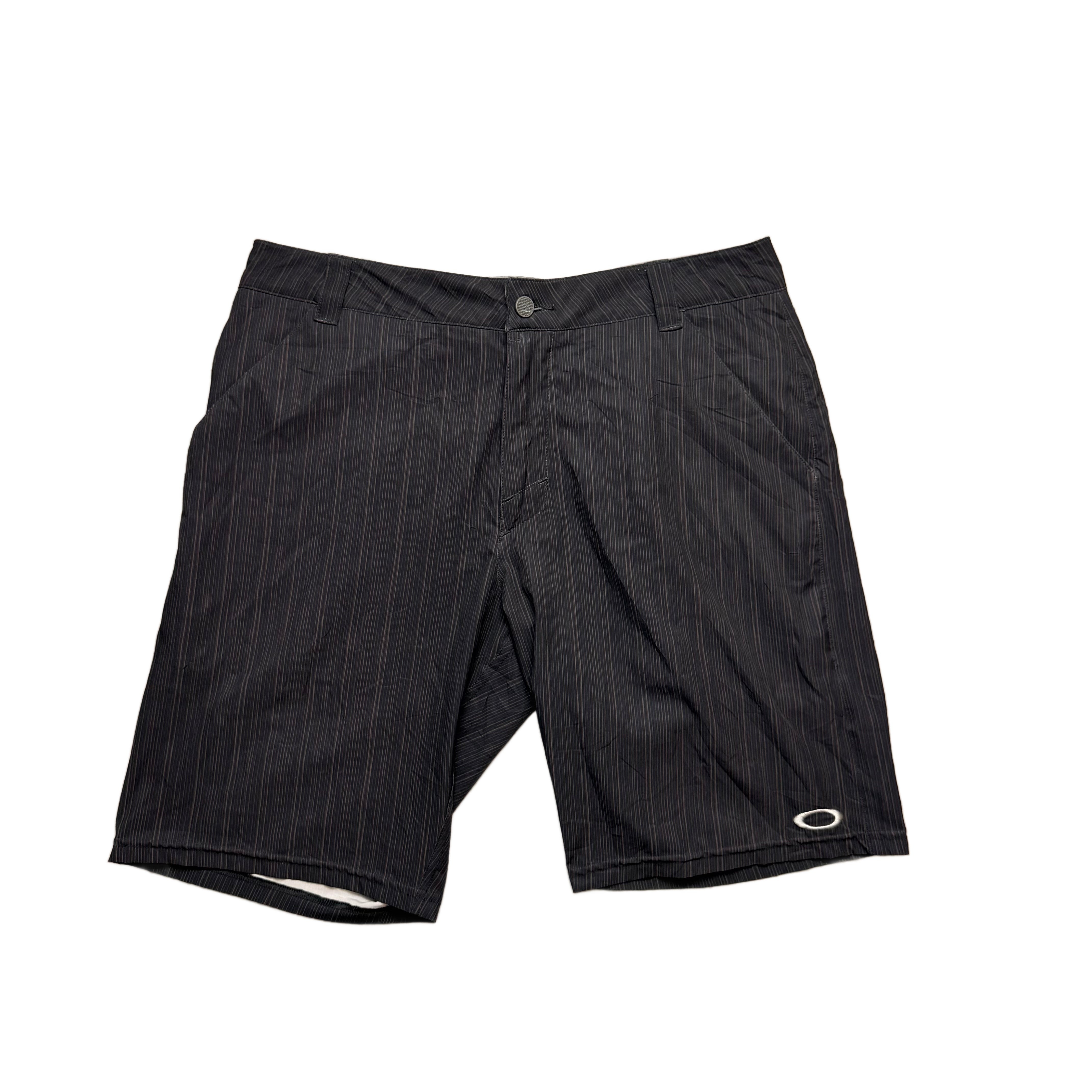 Oakley Shorts - Black - 34