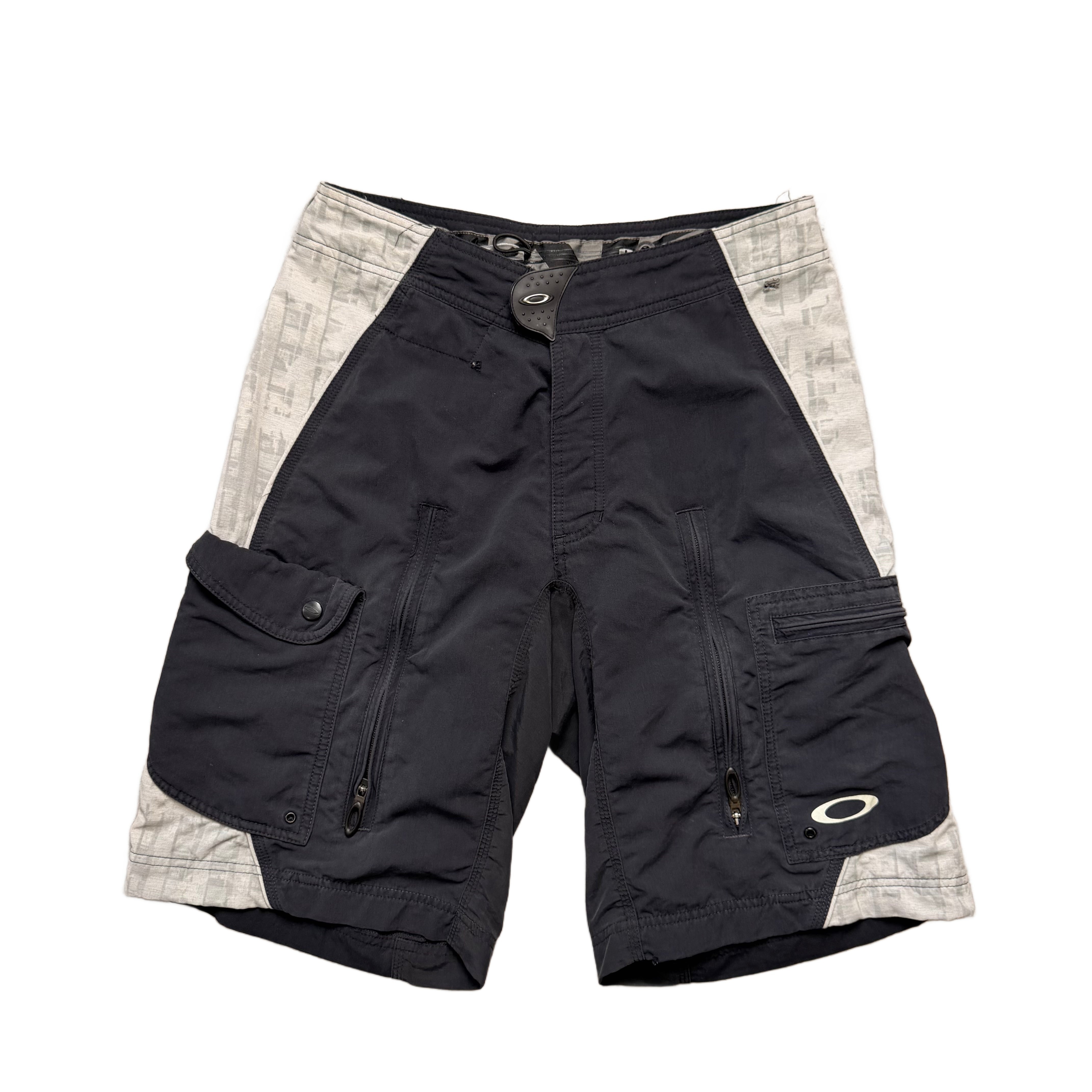Oakley Shorts - Black - M