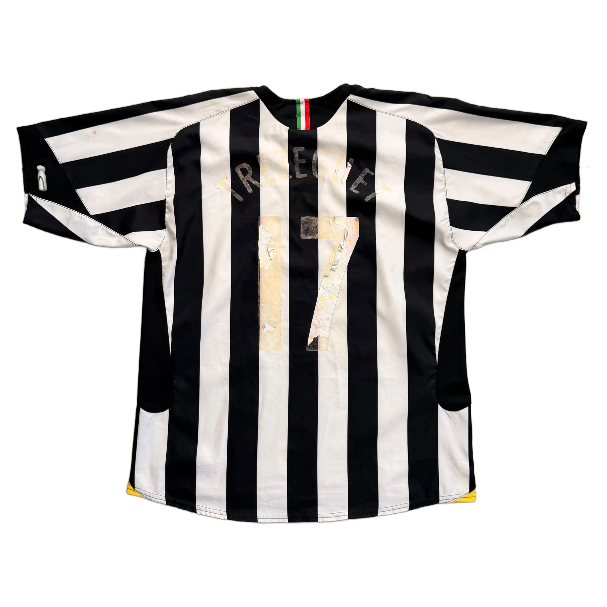 2005-06 Juventus Home Shirt - XL