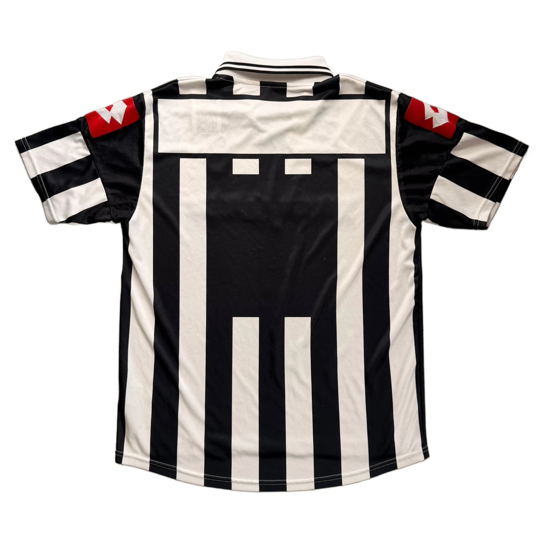 2002-03 Juventus Home Shirt - XL