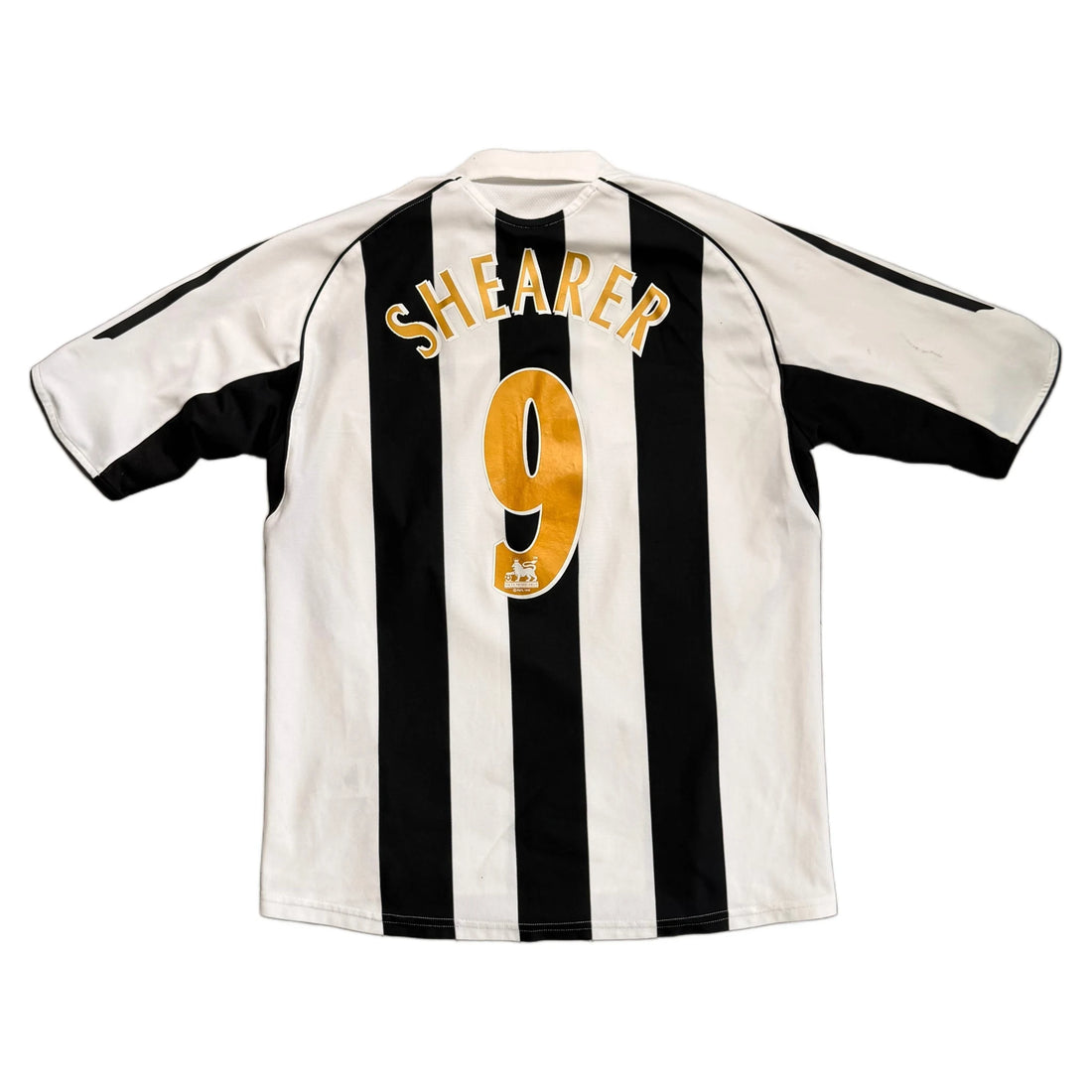 2005-07 Newcastle United Home Shearer Shirt - L