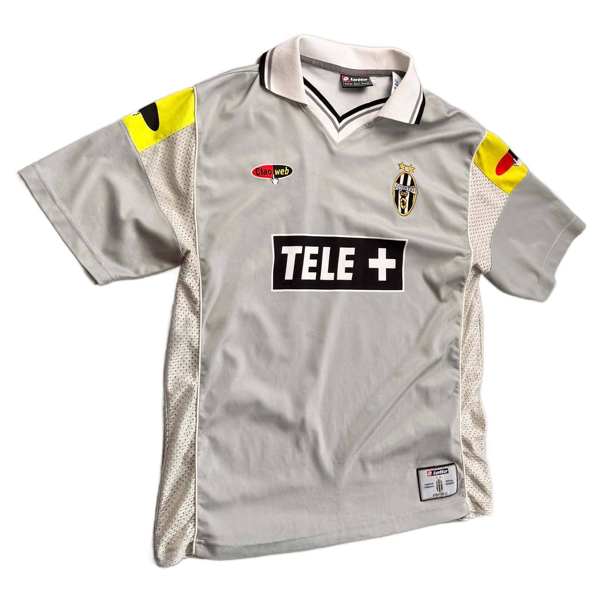 2001-02 Juventus Away Zidane Shirt - L