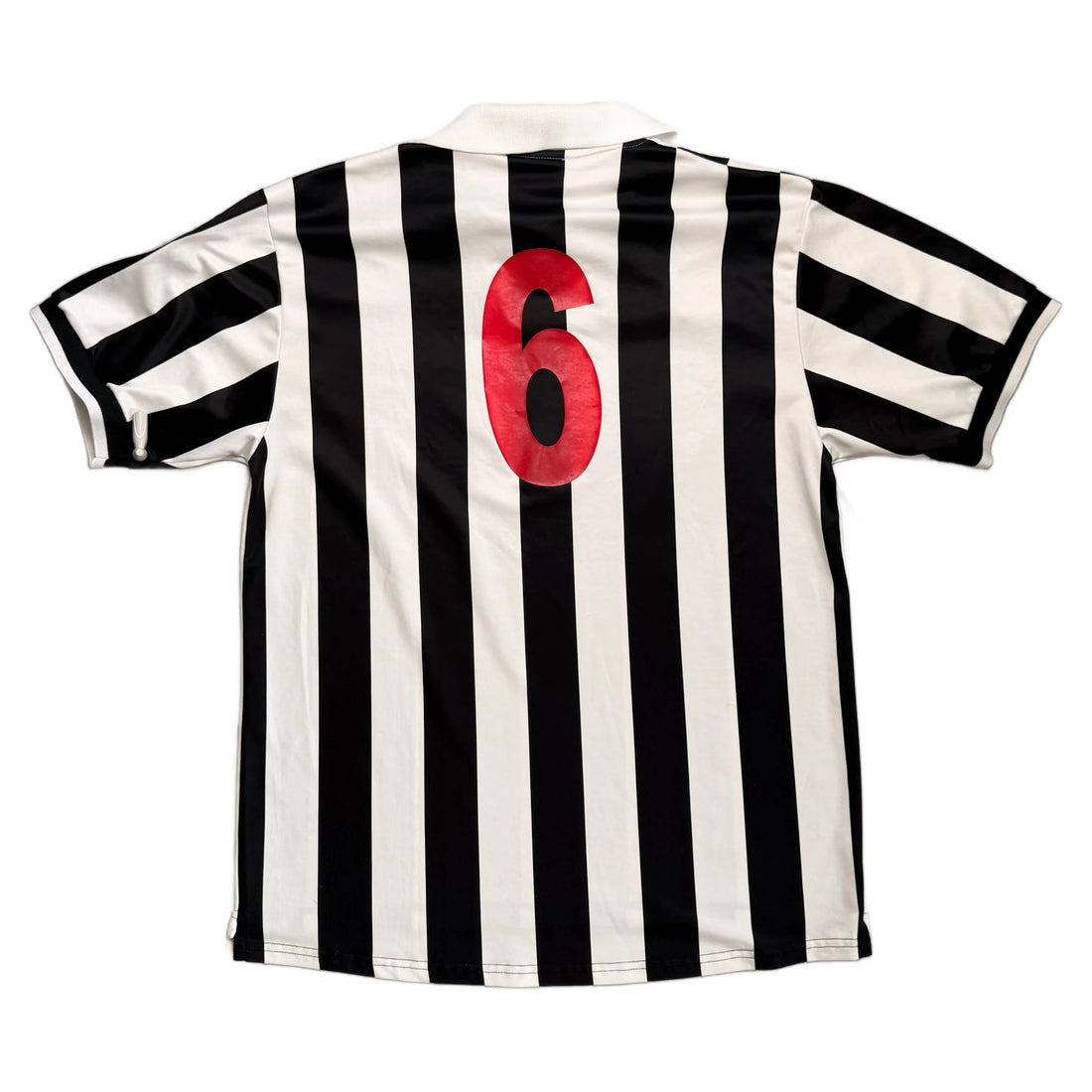 1998-99 Juventus Home Shirt - L