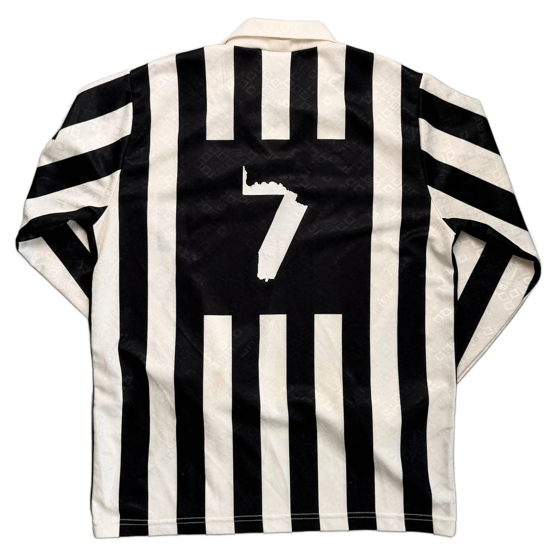 1992-94 Juventus Home Shirt - L