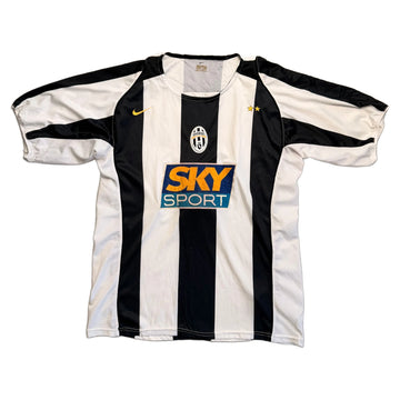 2004-05 Juventus Home Shirt - M
