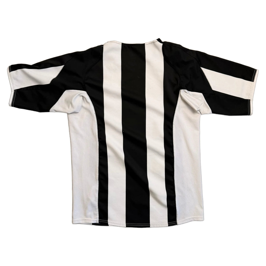2004-05 Juventus Home Shirt - S