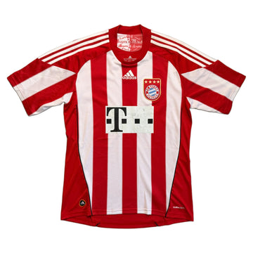 2010-11 Bayern Munich Home Shirt - M