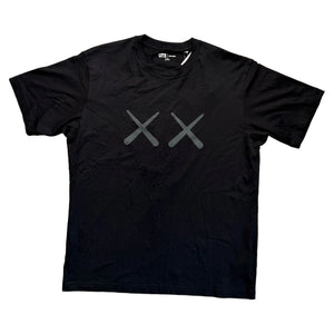 Black Uniqlo x KAWS T-Shirt - L