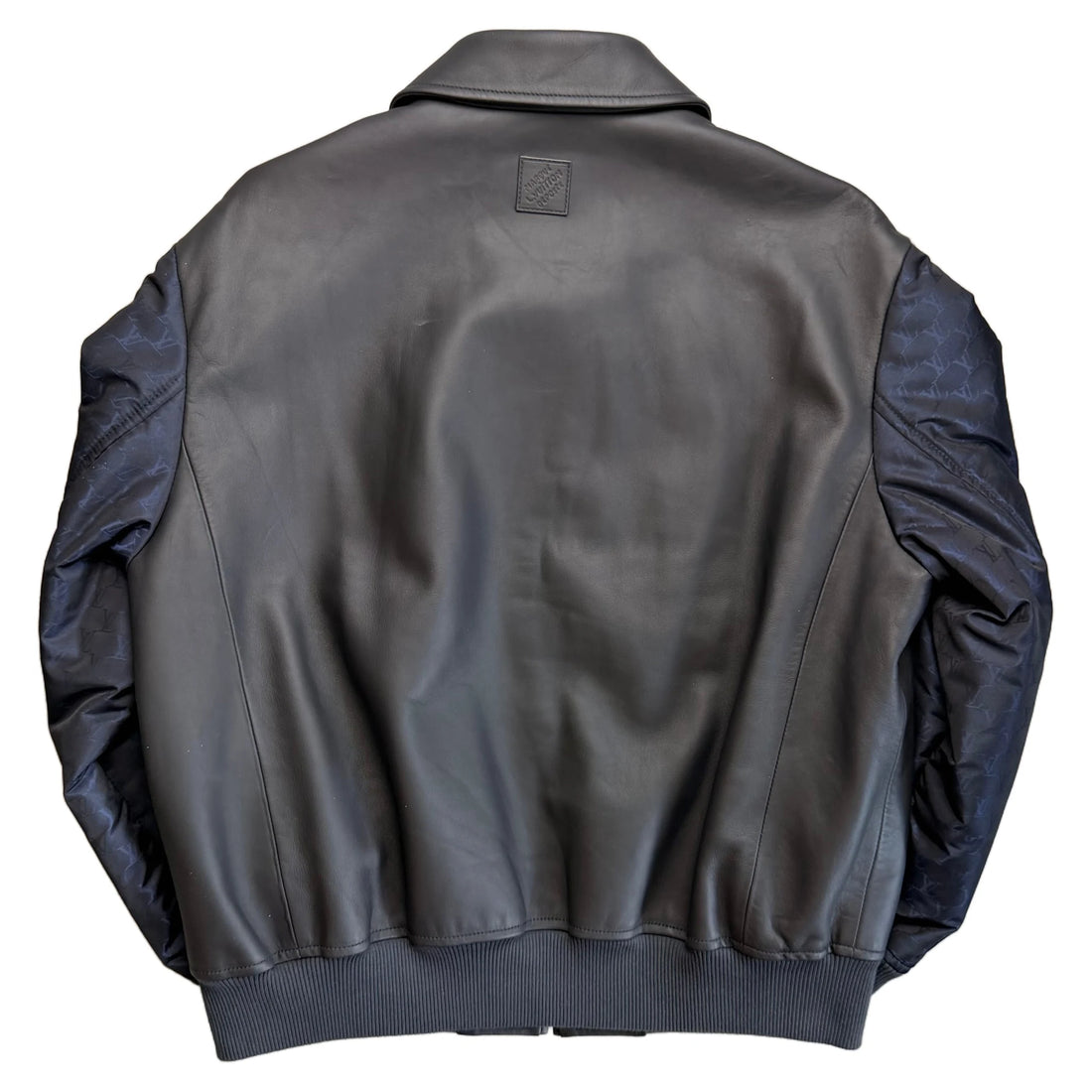 Louis Vuitton Jacket - L