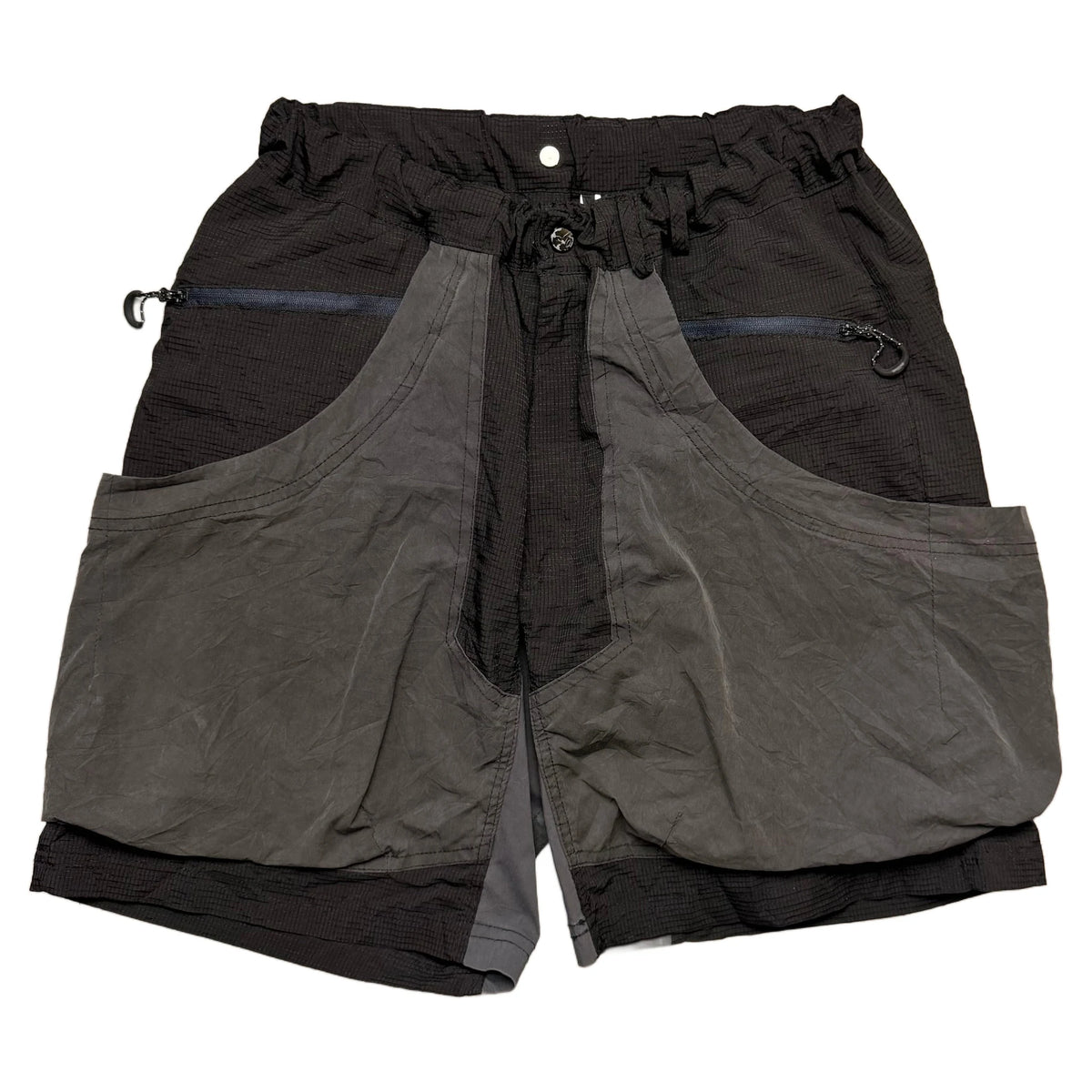 Oakley Shorts - Black - L